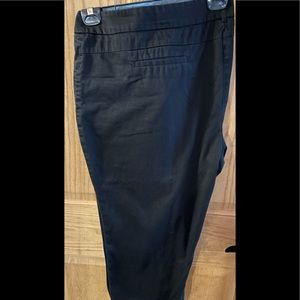 CJ Bank Black Capris 24W